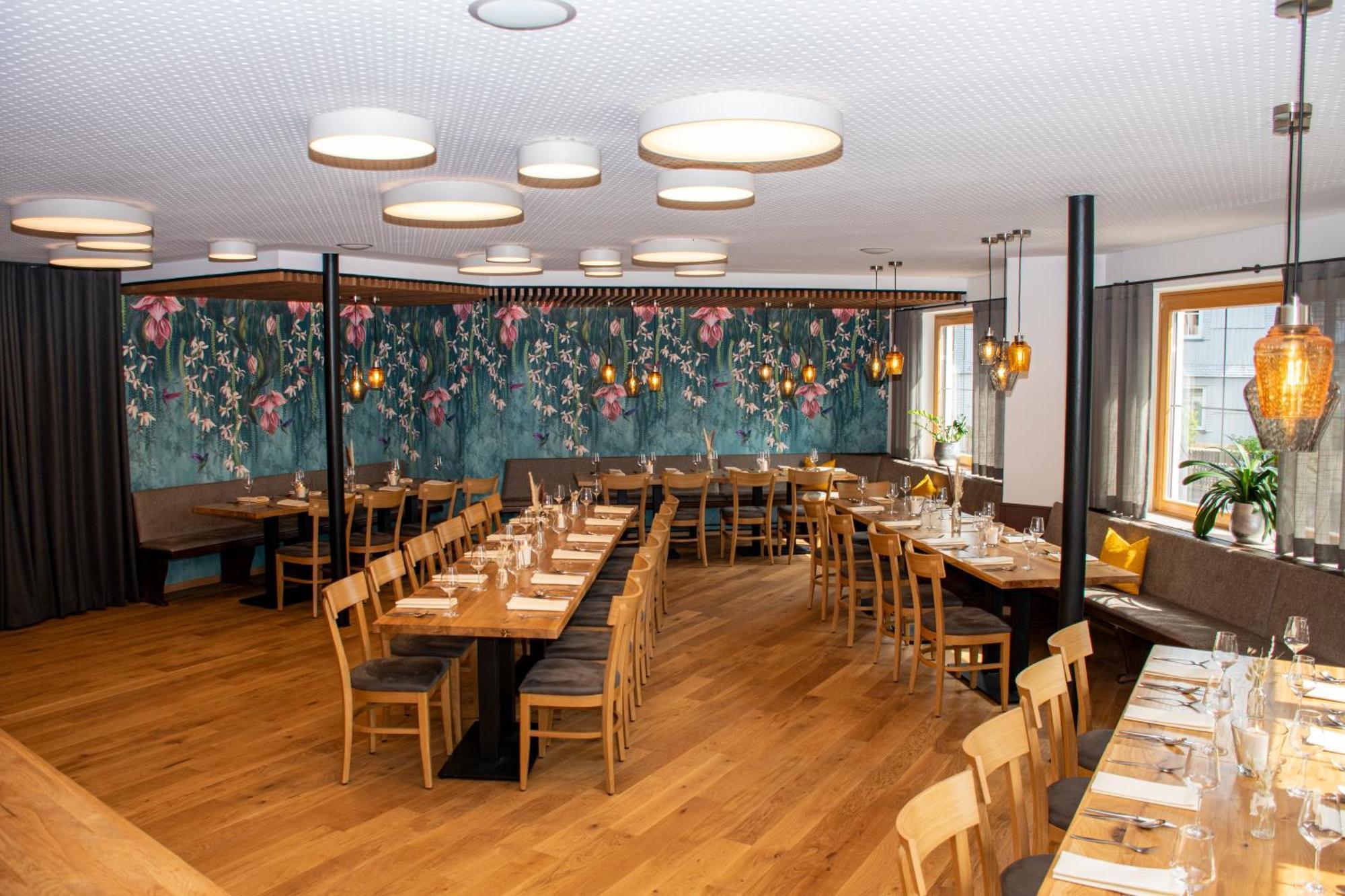 Deutsches Haus Hotel Restaurant Gastwirtschaft Biergarten Am Radweg Bermuthshain المظهر الخارجي الصورة